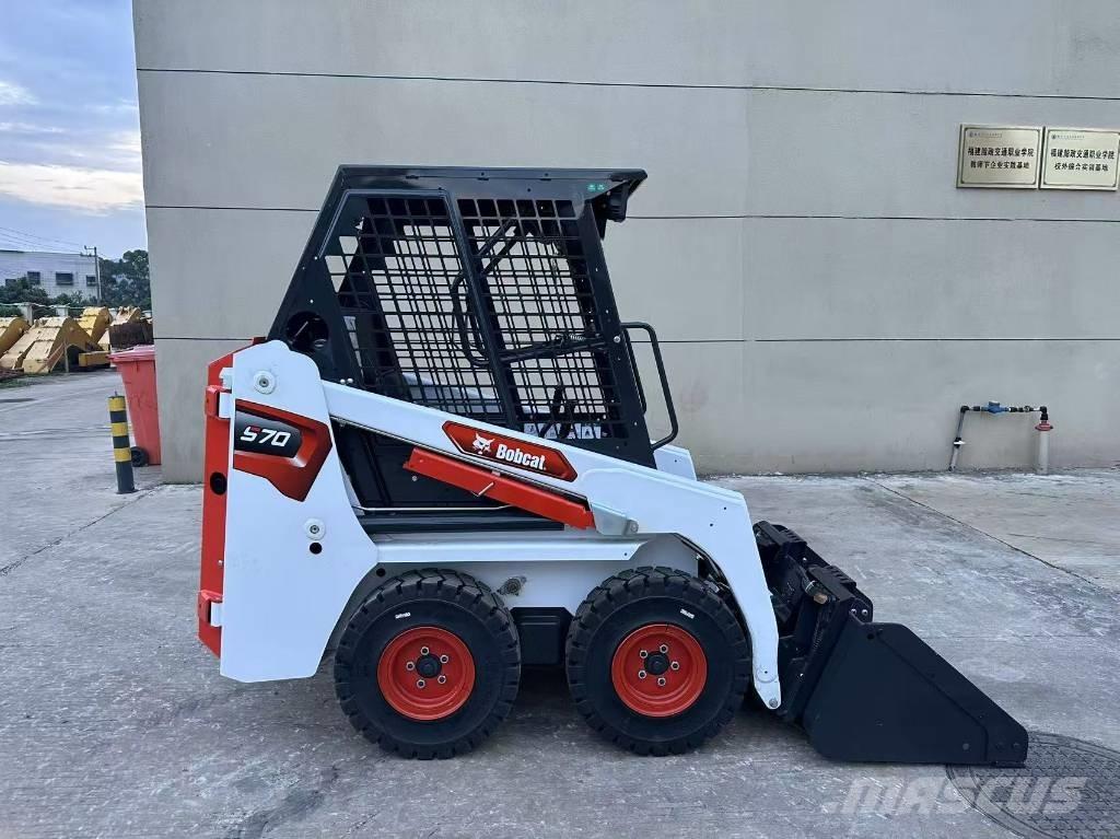 Bobcat S70 Міні-навантажувачі