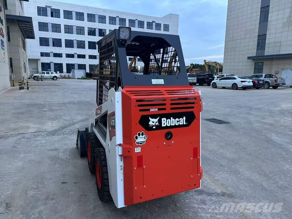 Bobcat S70 Міні-навантажувачі