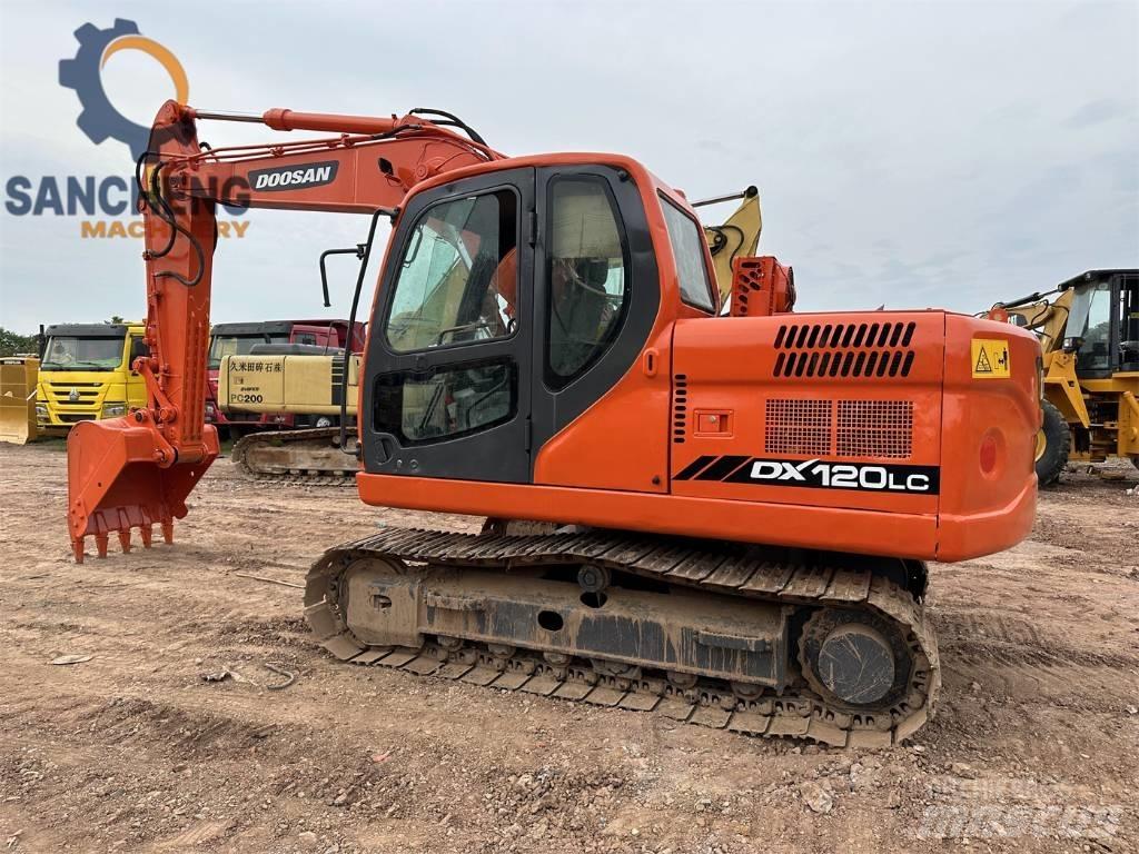 Doosan DX 120 Середні екскаватори 7т. - 12т.