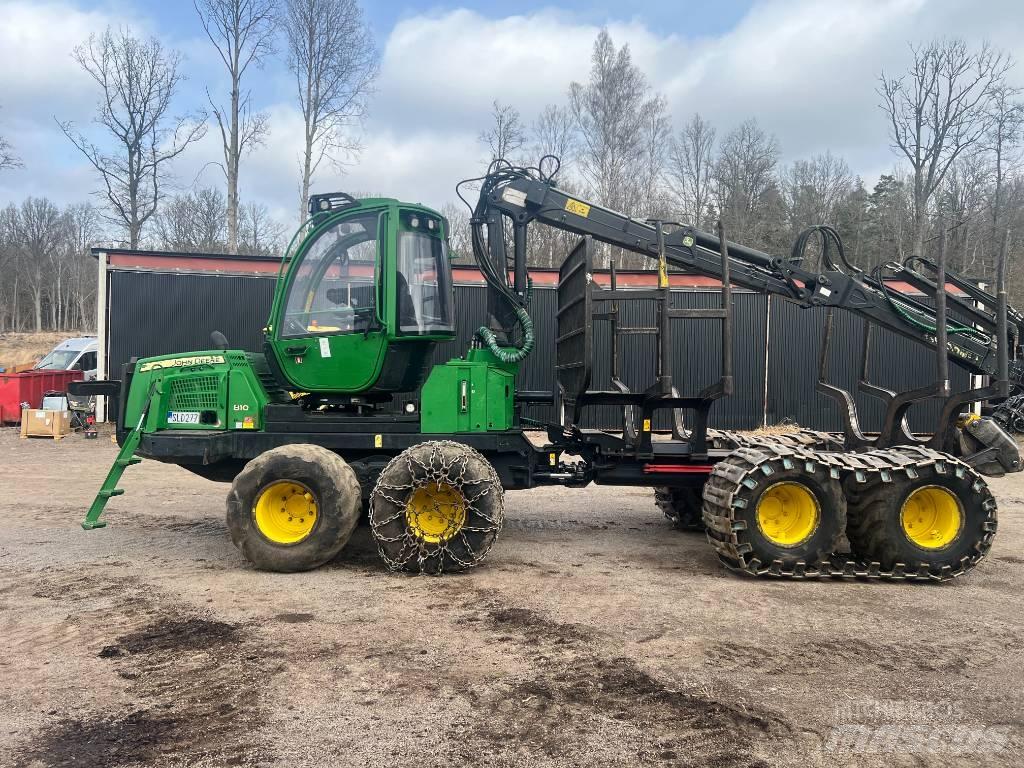 John Deere 810 E Форвардери