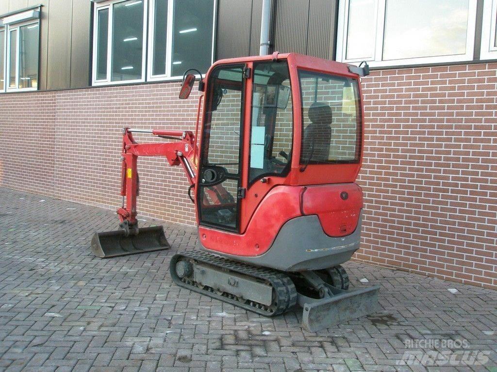 Yanmar SV17 Міні-екскаватори < 7т
