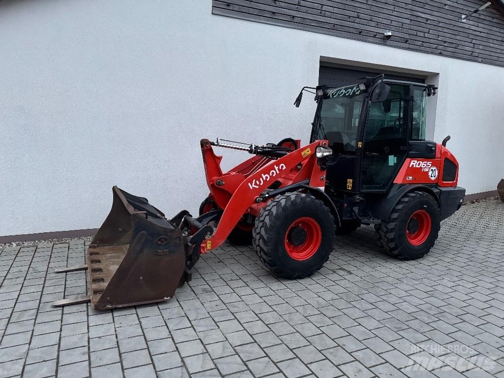 Kubota R 065 Фронтальні навантажувачі