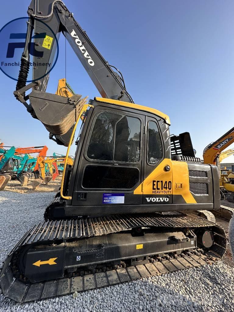 Volvo EC 140 Гусеничні екскаватори