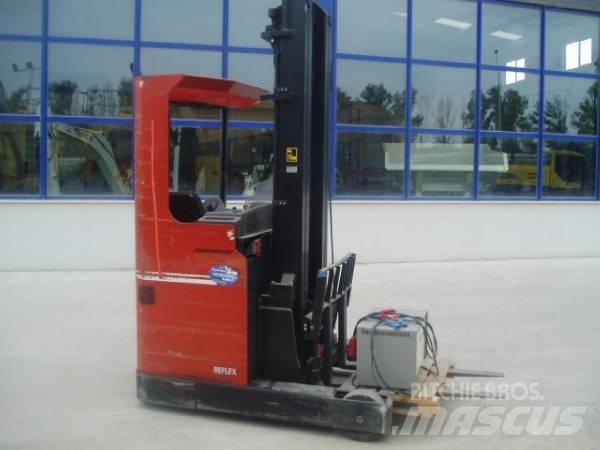 BT RR B2/14 Телескопічні навантажувачі