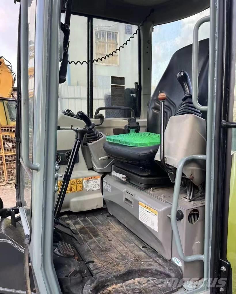 Yanmar 55 Гусеничні екскаватори