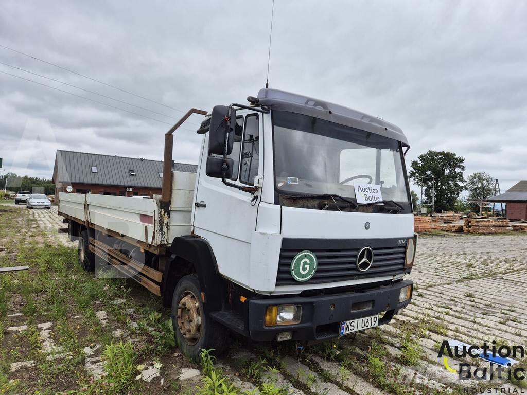Mercedes-Benz 1117 Вантажівки-платформи/бокове розвантаження