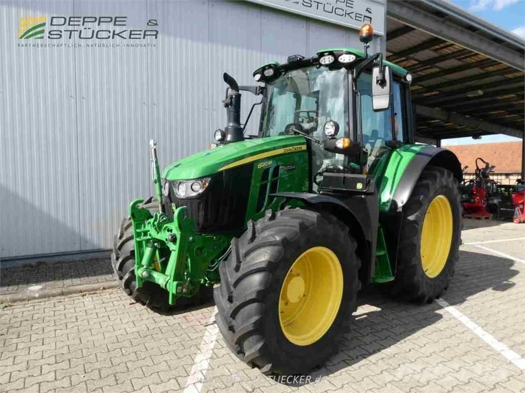 John Deere 6120M Трактори