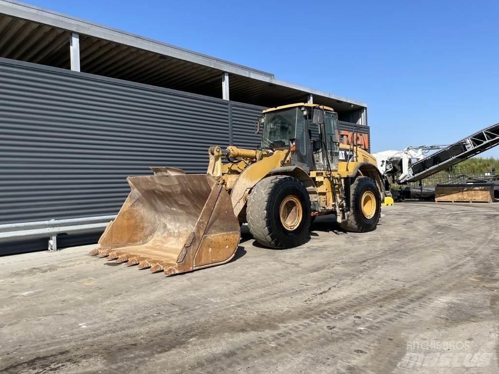 CAT 966H Фронтальні навантажувачі