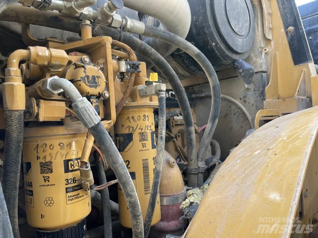 CAT 966H Фронтальні навантажувачі