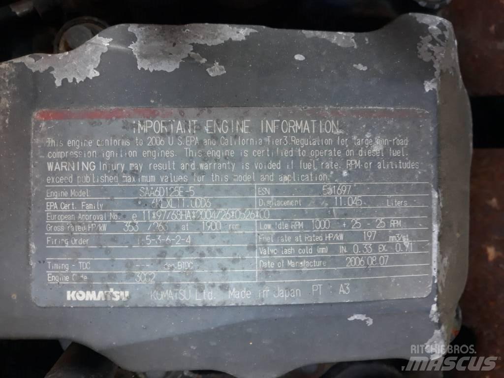 Komatsu PC450-7E0 Гусеничні екскаватори