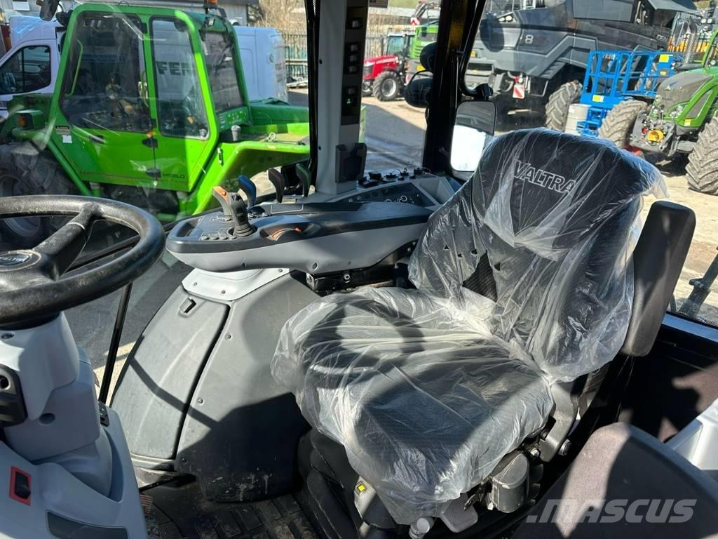 Valtra G 125 EA Трактори