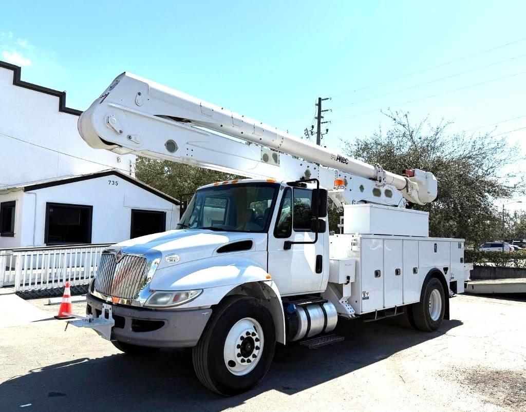 Altec AA 55 Автовишки на базі вантажівки