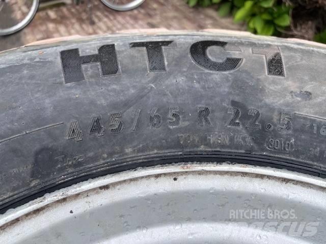 Continental HTC1 Шини