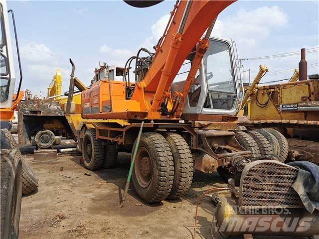 Hitachi EX160WD Гусеничні екскаватори