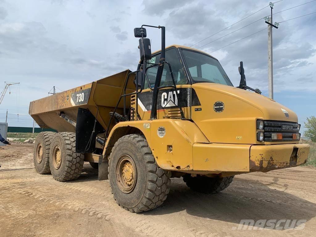CAT 730 Зчленовані самоскиди
