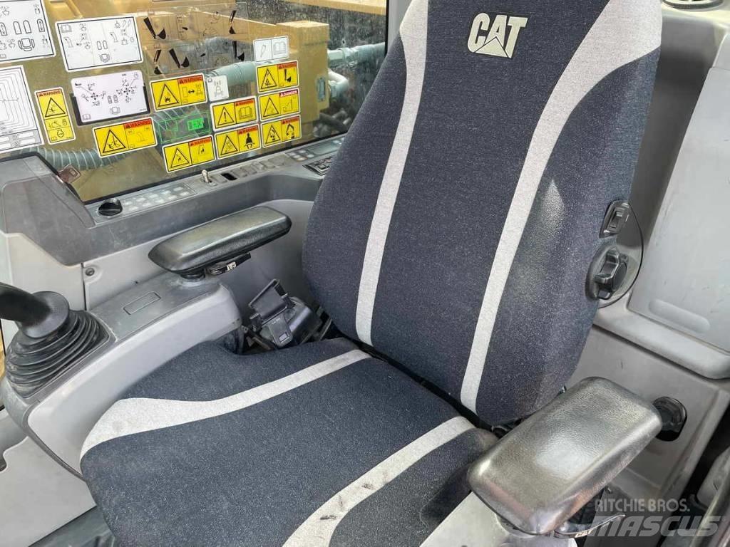 CAT 316FL Гусеничні бульдозери