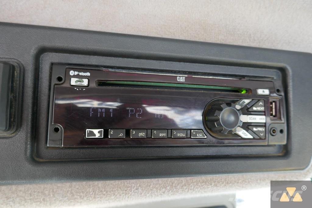 CAT 980M Фронтальні навантажувачі