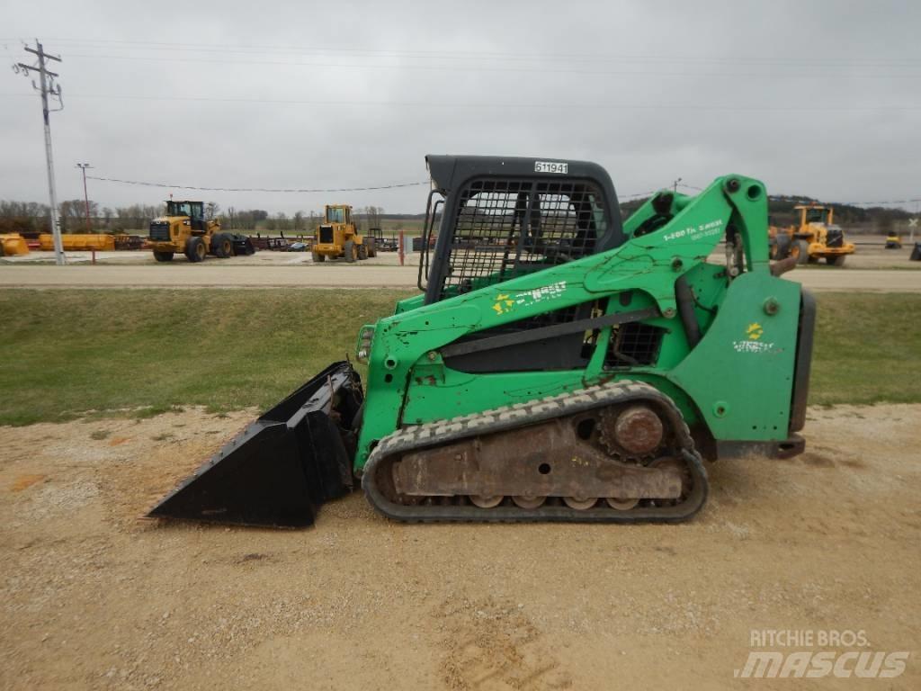 Bobcat T590 Міні-навантажувачі
