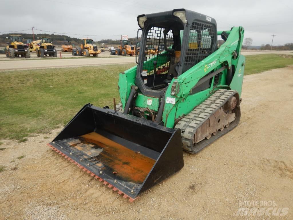 Bobcat T590 Міні-навантажувачі