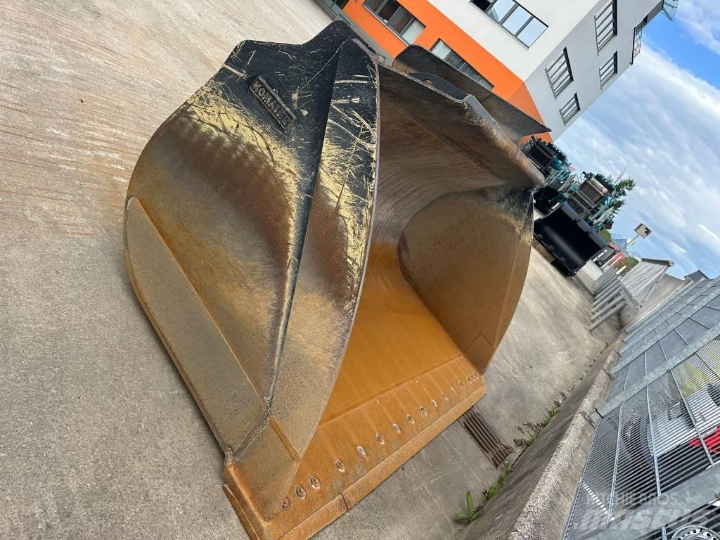 Komatsu Schaufel Ковші
