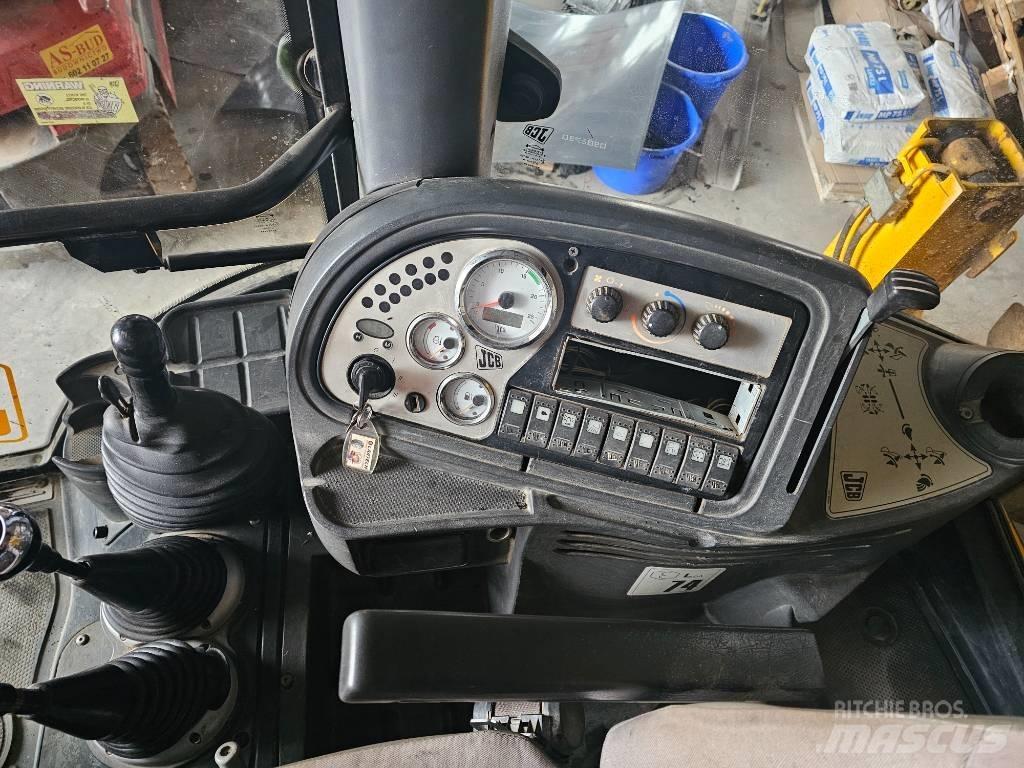 JCB 4 CX Екскаватори-навантажувачі
