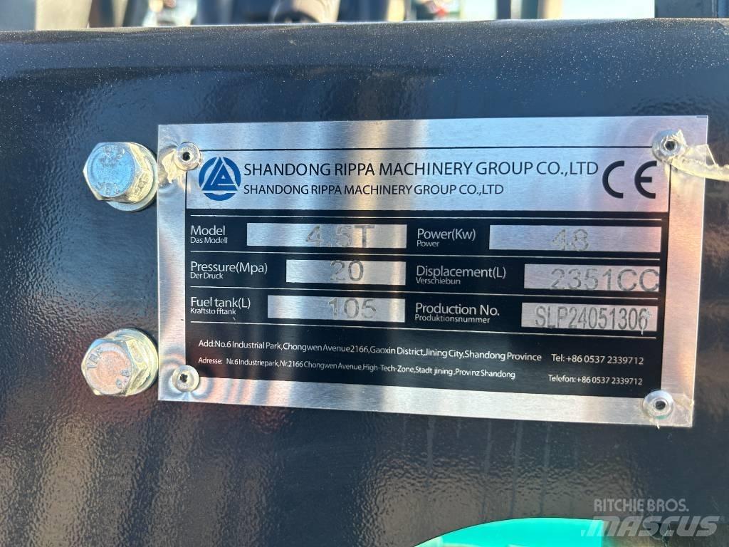 Rippa 4.5 Ton Навантажувачі підвищеної прохідності
