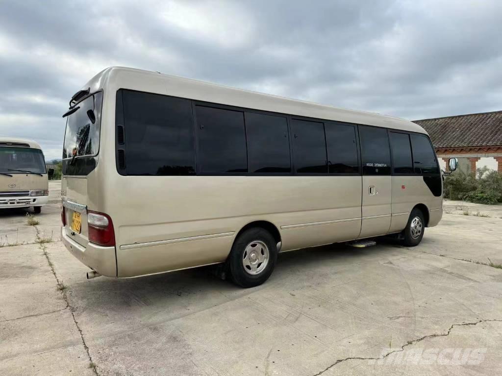 Toyota Coaster Bus Мікроавтобуси