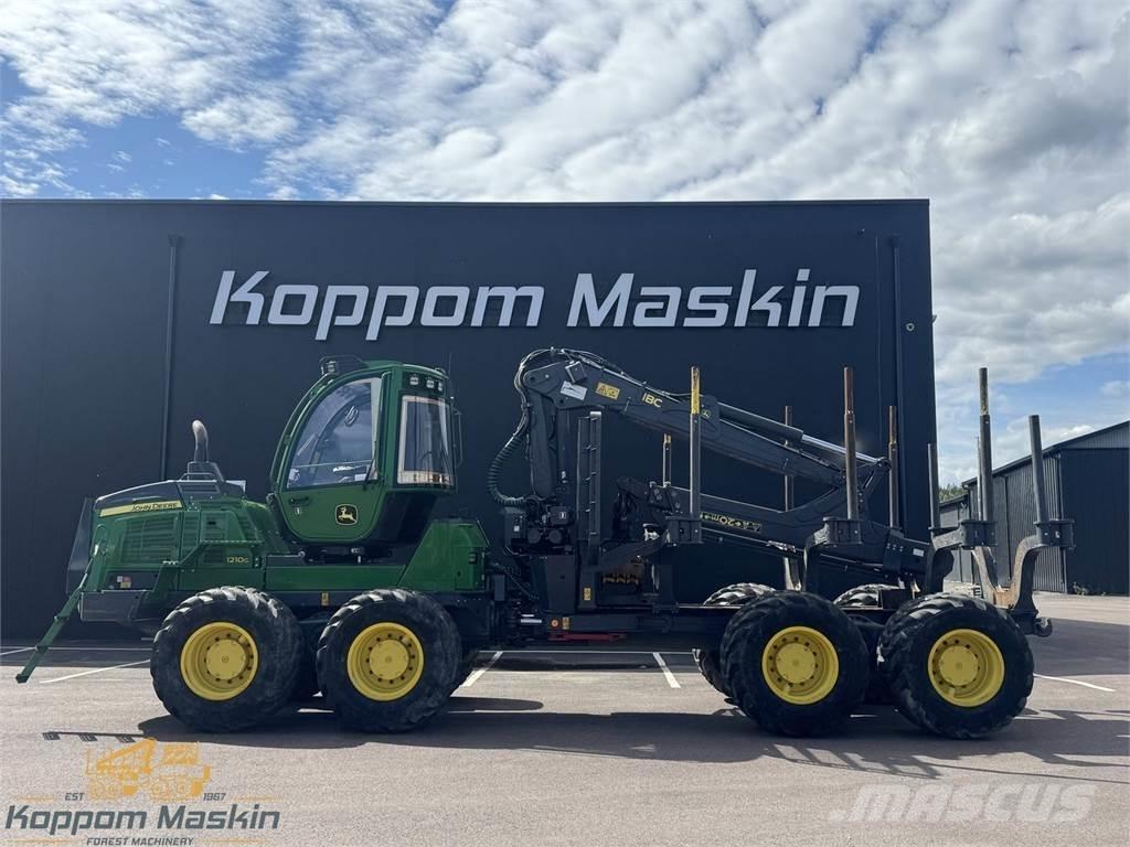 John Deere 1210G Форвардери