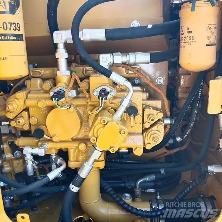 CAT 312 D Гусеничні екскаватори