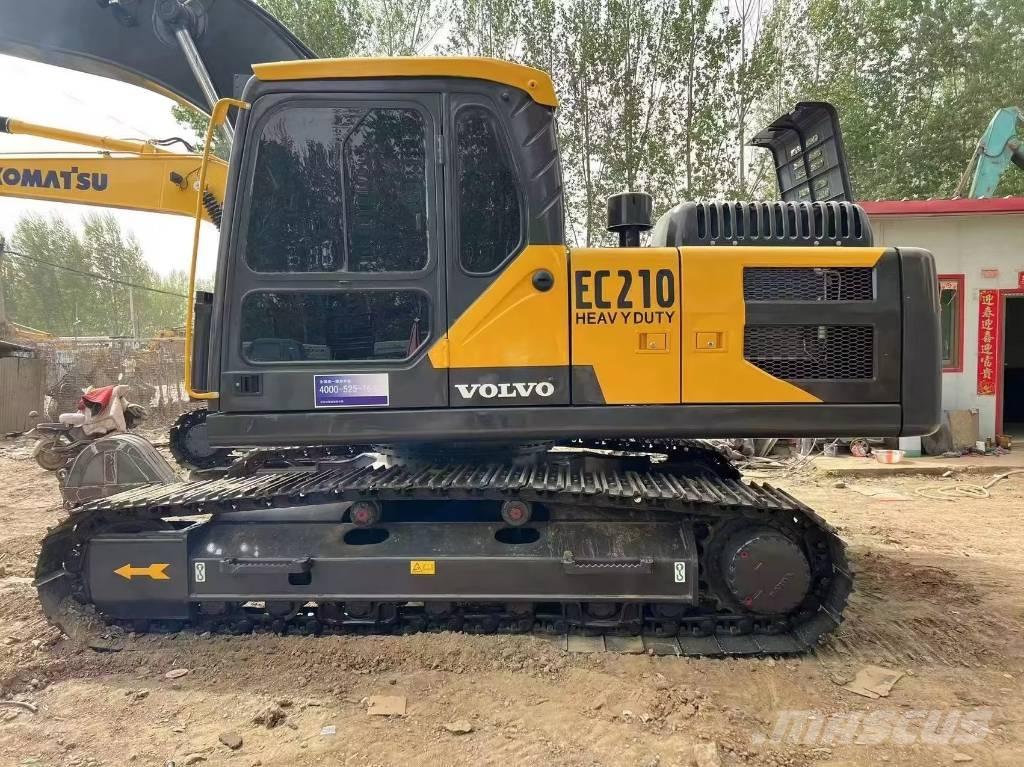 Volvo EC 210 D Гусеничні екскаватори