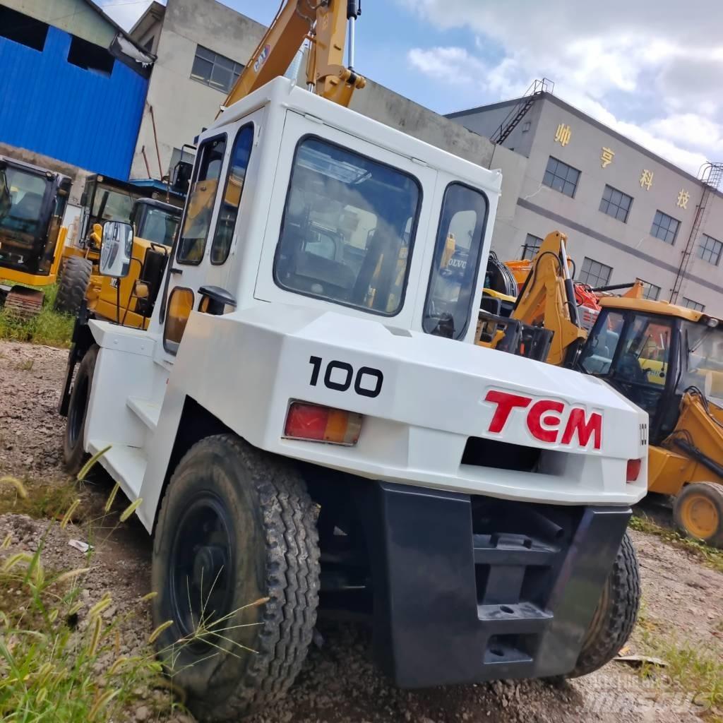 TCM FD100 Дизельні навантажувачі