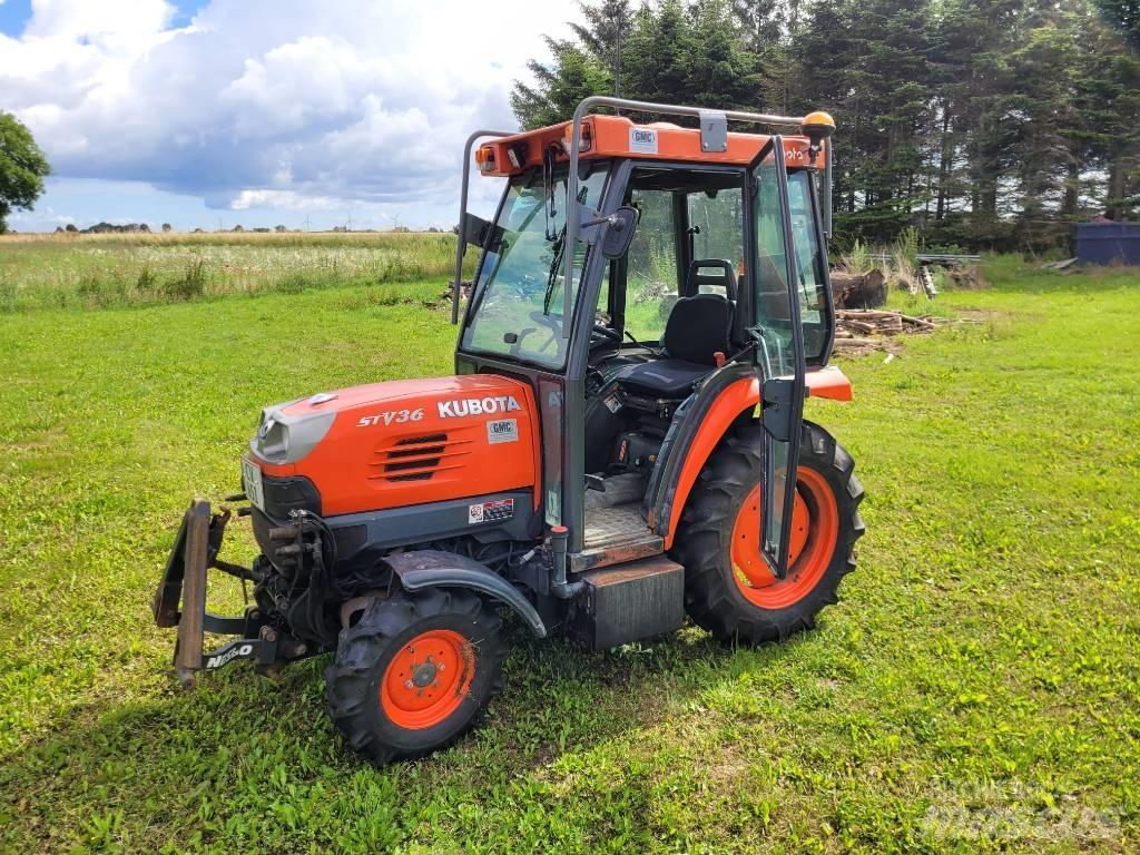 Kubota STV 36 Трактори