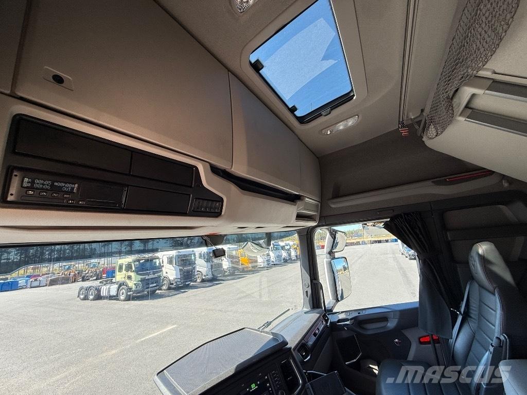 Scania R 770 Вантажівки з гаковим підйомом