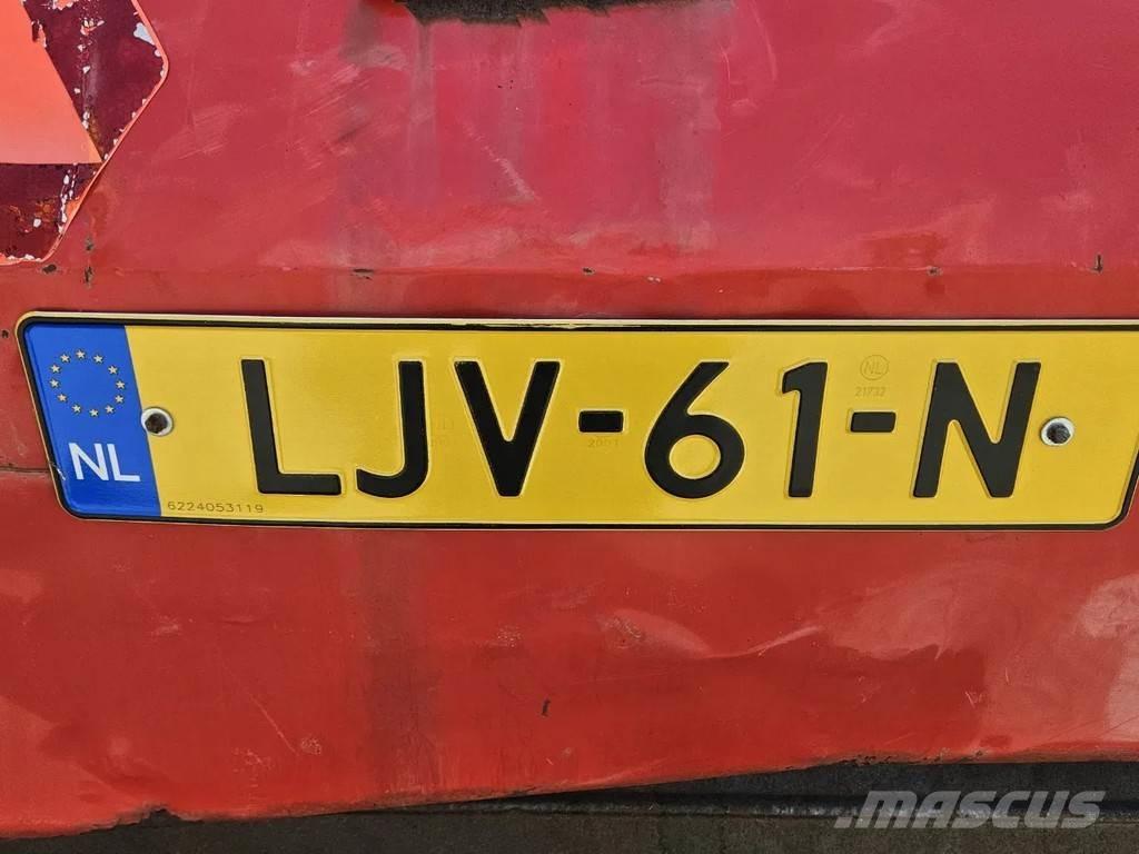 Vicon RF125 Фуражні комбайни