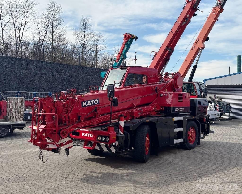Kato CR-130Rf автокрани