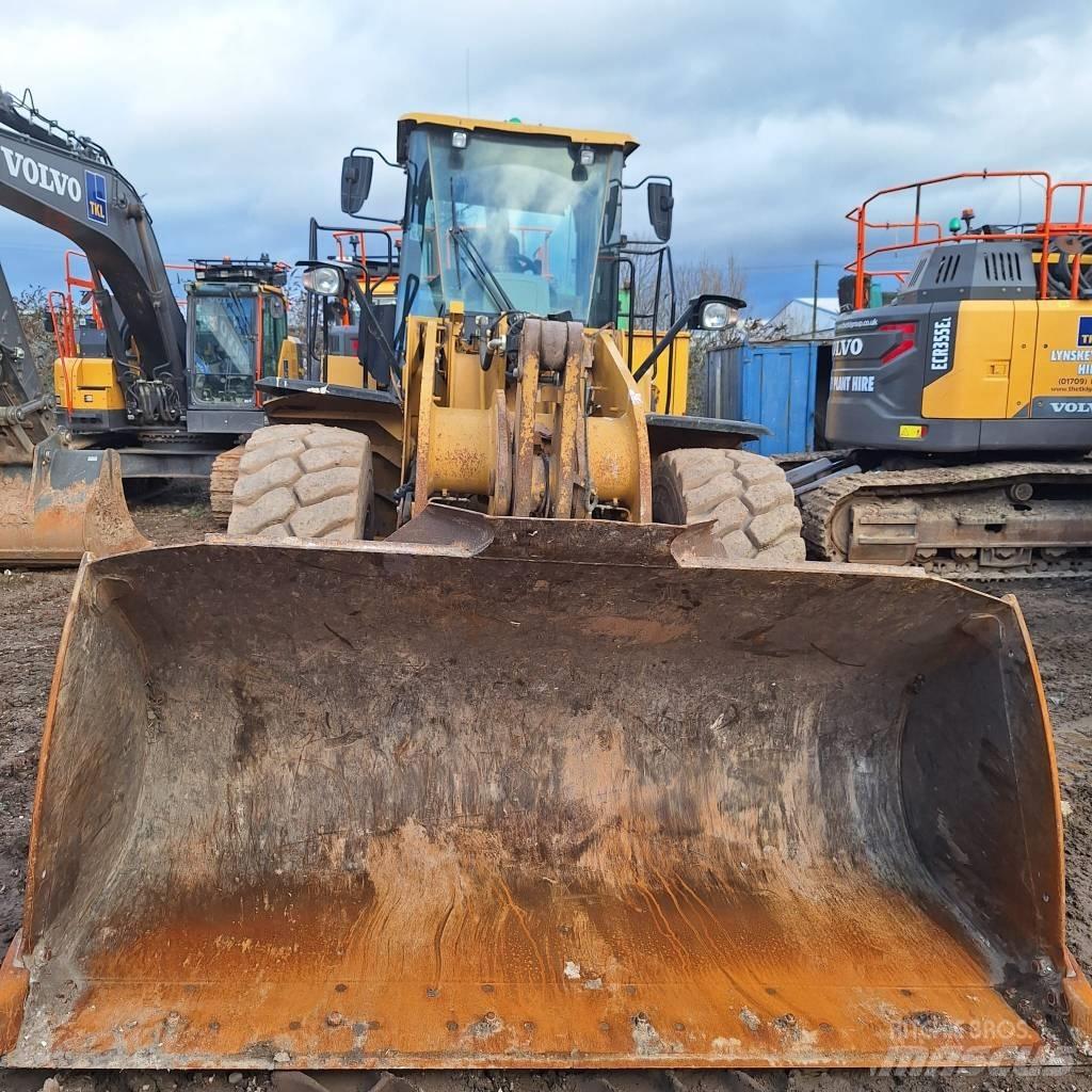 CAT 950 GC Фронтальні навантажувачі