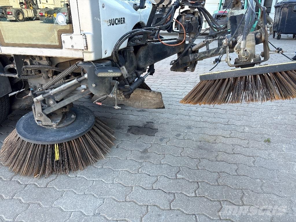 Bucher CityCat 2020 Підмітальні машини