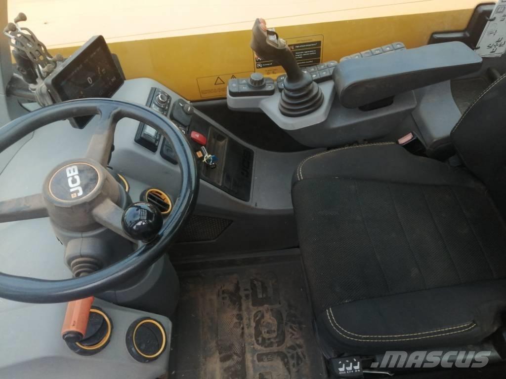 JCB 542-70 Agri Xtra Телескопічний навантажувач