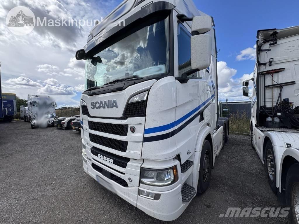 Scania R 520 Тягачі