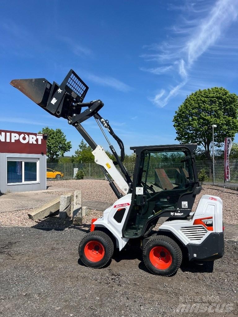 Bobcat L 28 Телескопічні навантажувачі