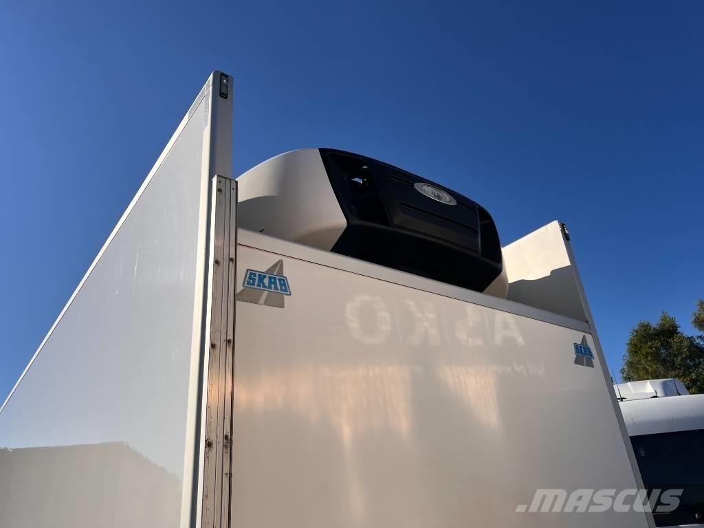 HFR Centralaxtrailer Причепи-рефрижератори