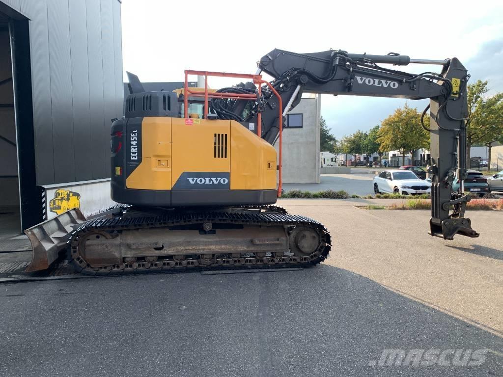 Volvo ECR 145 E Гусеничні екскаватори