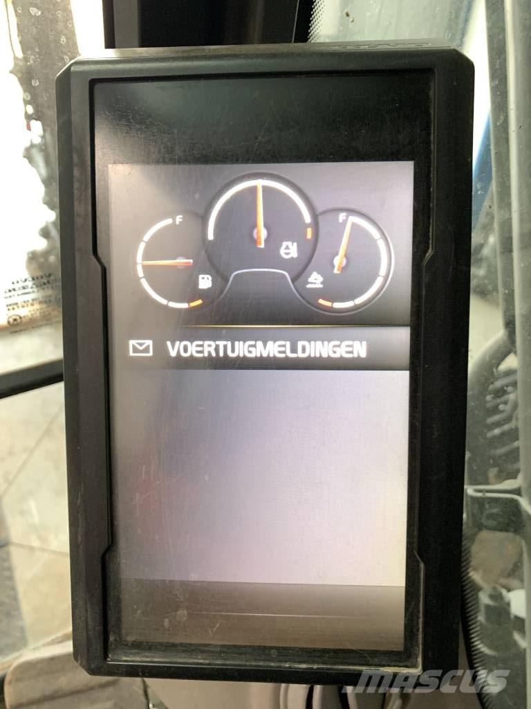 Volvo ECR 145 E Гусеничні екскаватори