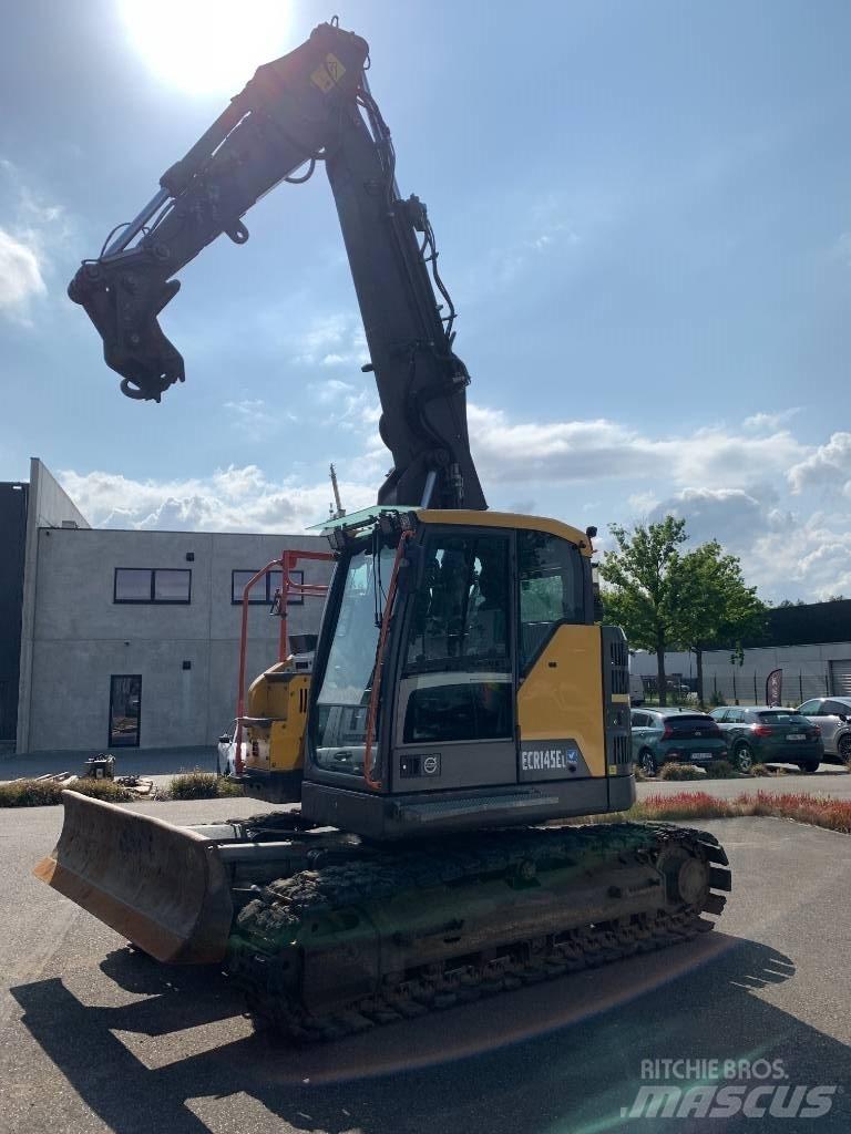 Volvo ECR 145 E Гусеничні екскаватори