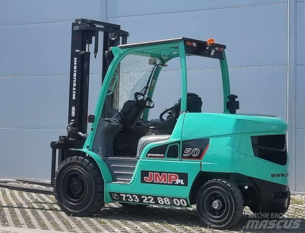 Mitsubishi FD50NT Дизельні навантажувачі