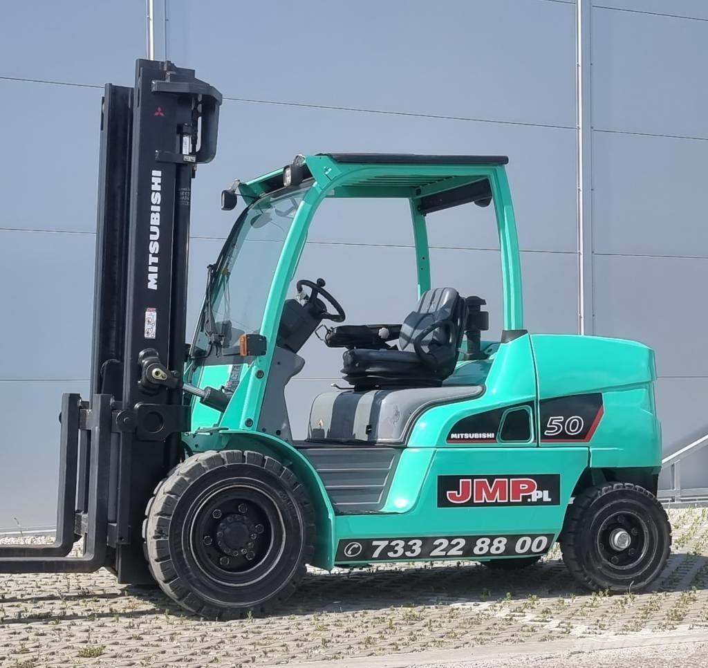 Mitsubishi FD50NT Дизельні навантажувачі