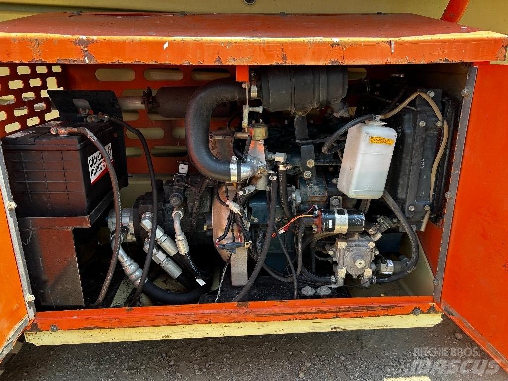 JLG 260 MRT Підйомники-ножиці