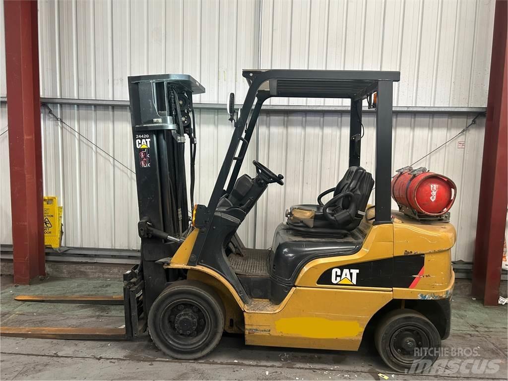 CAT GP25NT Газові навантажувачі