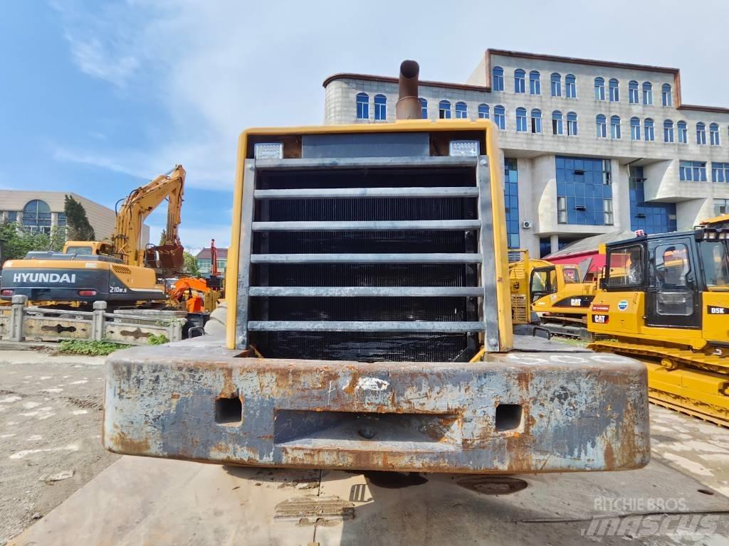 Komatsu WA 500-3 Фронтальні навантажувачі