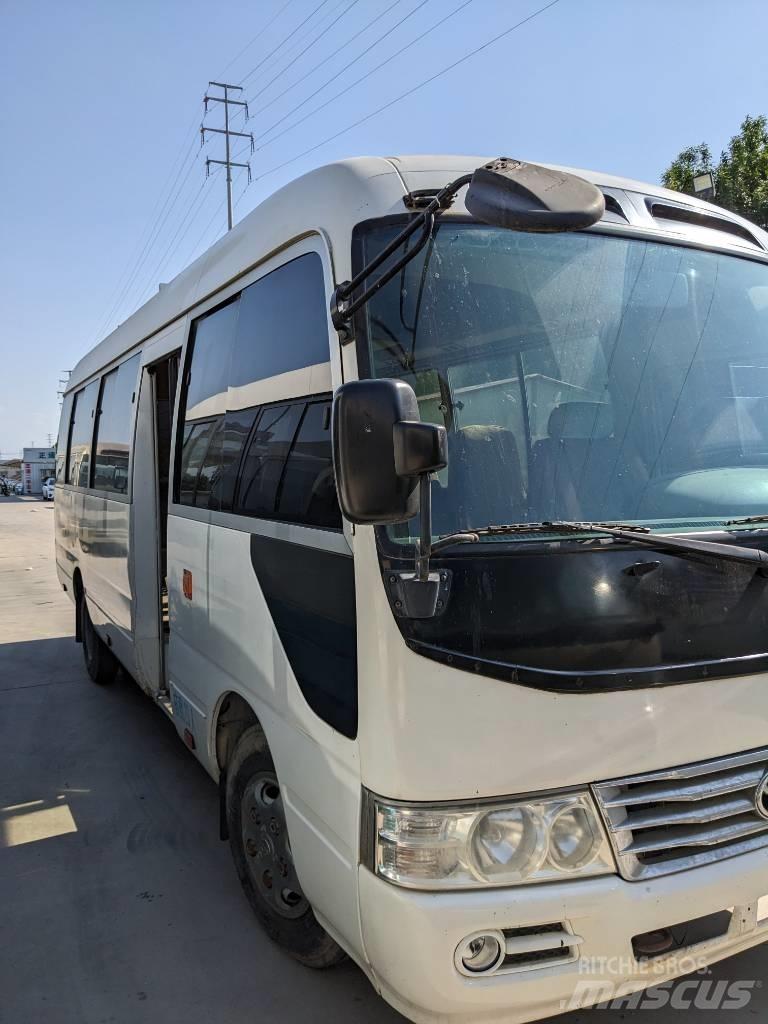 Toyota Coaster Bus Мікроавтобуси